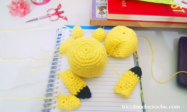 pikachu de croche 1